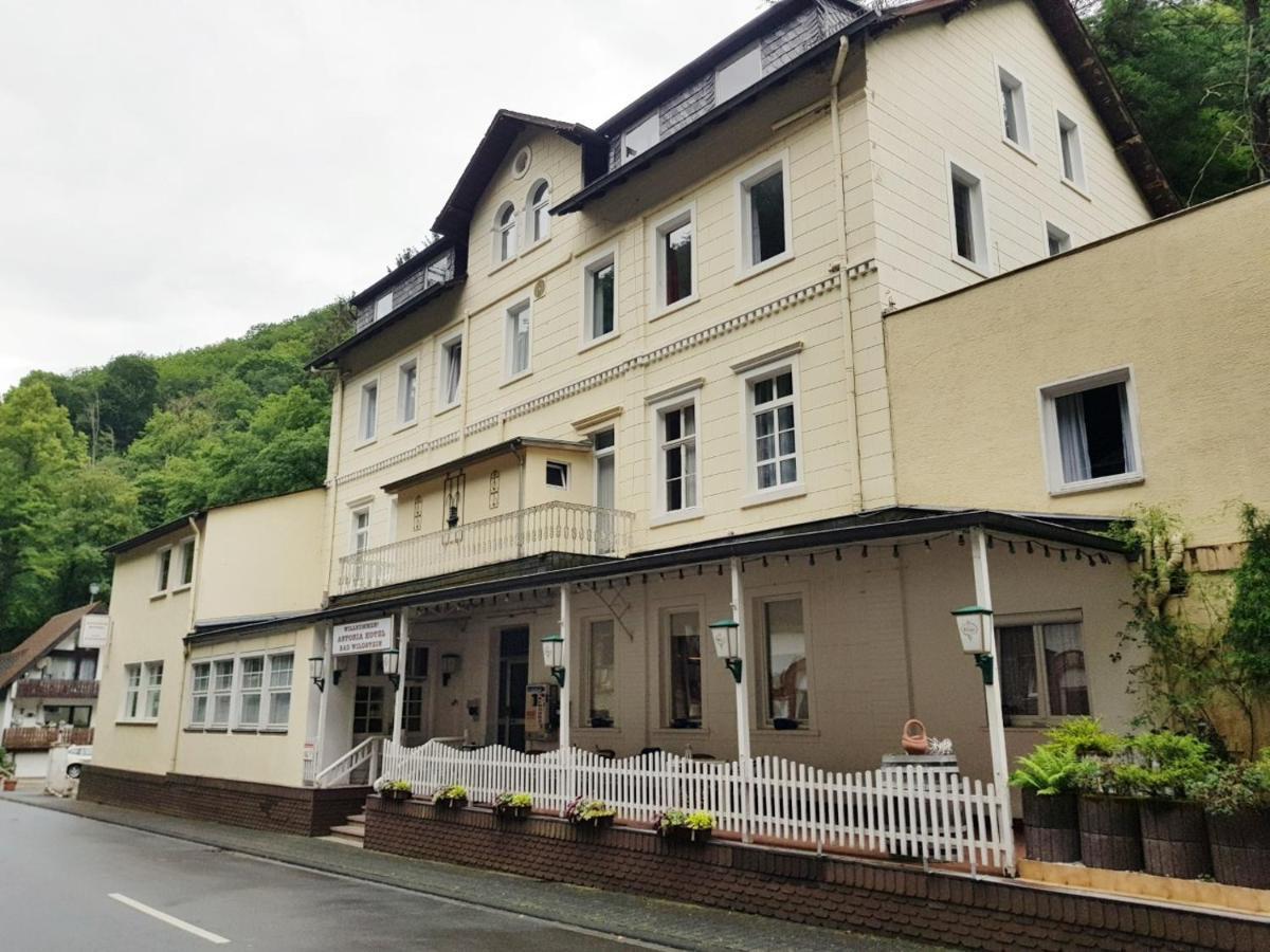 Astoria Hotel Bad Wildstein Трабен-Трарбах Екстериор снимка