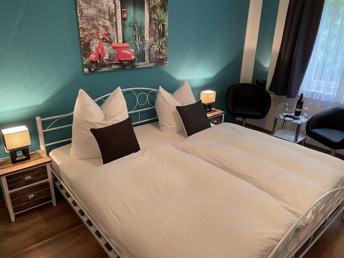 Astoria Hotel Bad Wildstein Трабен-Трарбах Екстериор снимка
